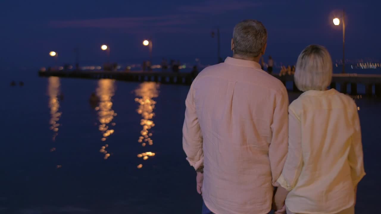 Download Free Stock Video Senior Couple At The Waterfront Live Wallpaper