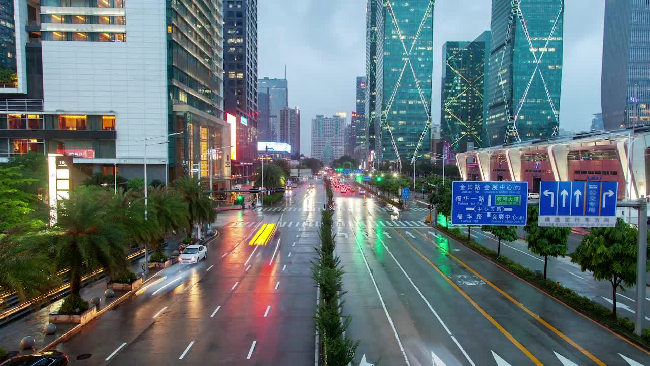 Download Free Stock Video Shenzen Traffic On Wet Roads Live Wallpaper