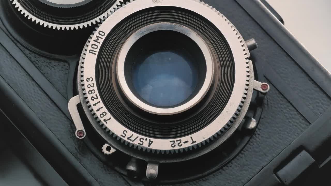 Download Free Stock Video Shutter On An Old Camera Live Wallpaper