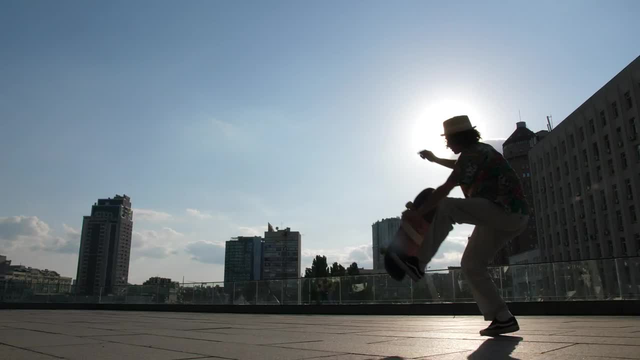 Download Free Video Stock Skater Fails To Land A Trick Live Wallpaper