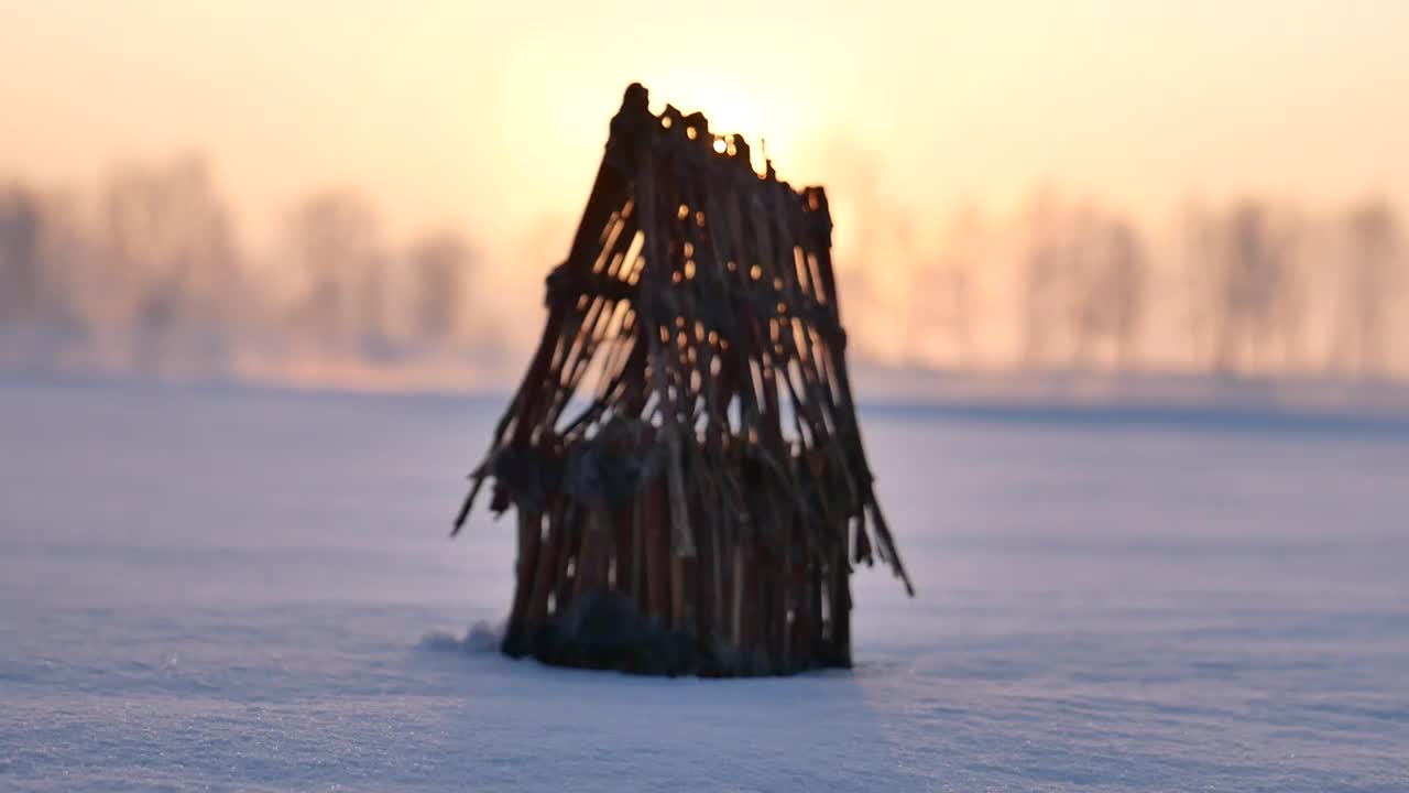 Download Free Video Stock Small Cabin In The Snow Live Wallpaper