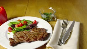 Download Free Video Stock Steak And Fresh Salad Live Wallpaper