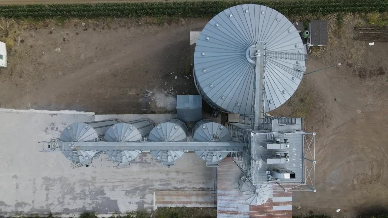 Download Free Video Stock Storage Containers On A Farm Seen From Above Live Wallpaper