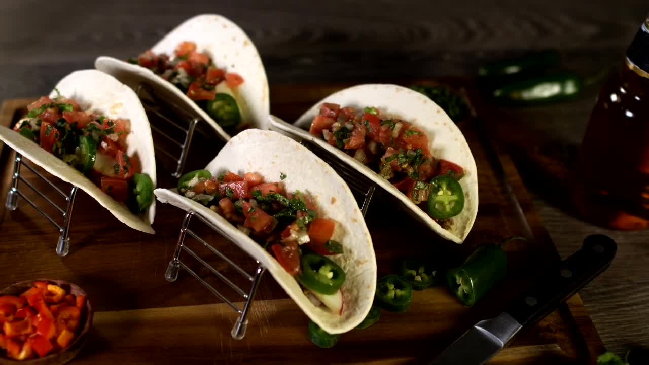 Download Free Video Stock tacos with beef and peppers Live Wallpaper