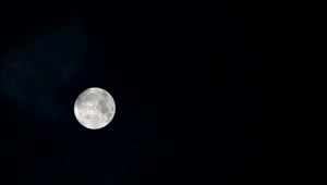 Download Free Video Stock time lapse of the moon and clouds at night Live Wallpaper