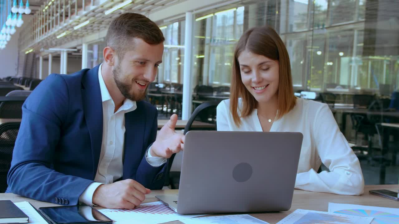 Download   Stock Footage Two Coworkers Talking And Laughing Live Wallpaper