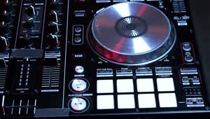 Download   Stock Footage Turntables And Silver Buttons Live Wallpaper