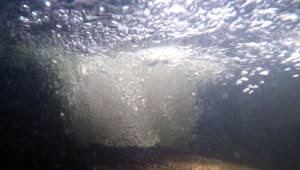 Download Underwater Bubbles Video Live Wallpaper