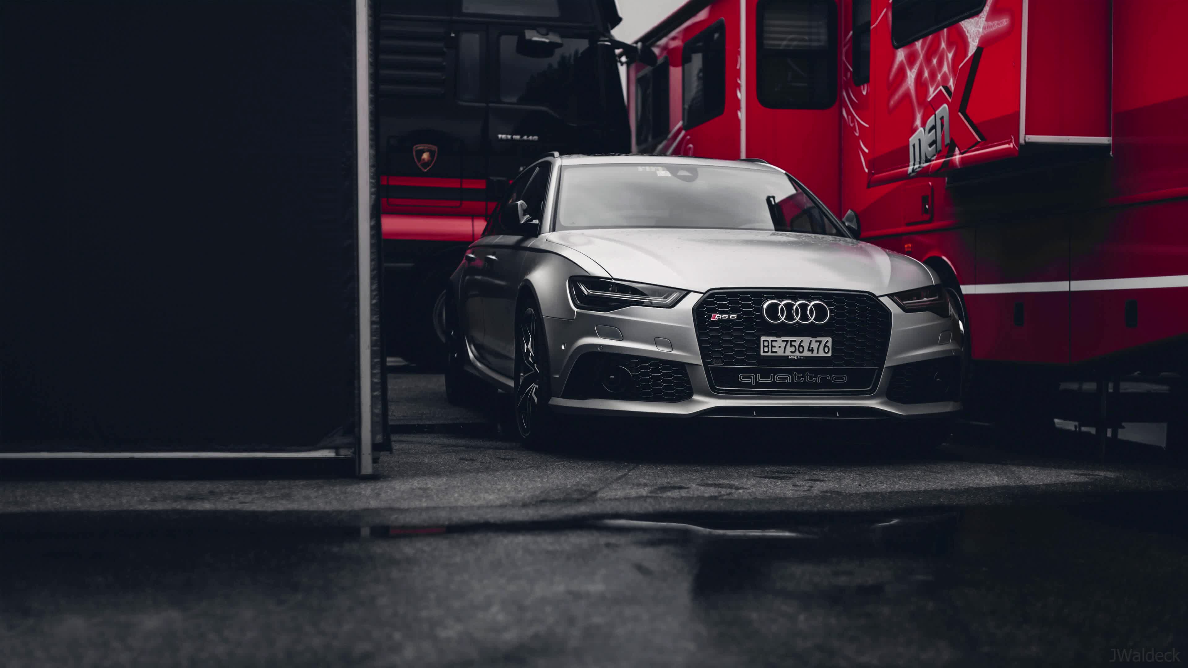 Download Audi RS 6 Avant 4K Live Wallpaper